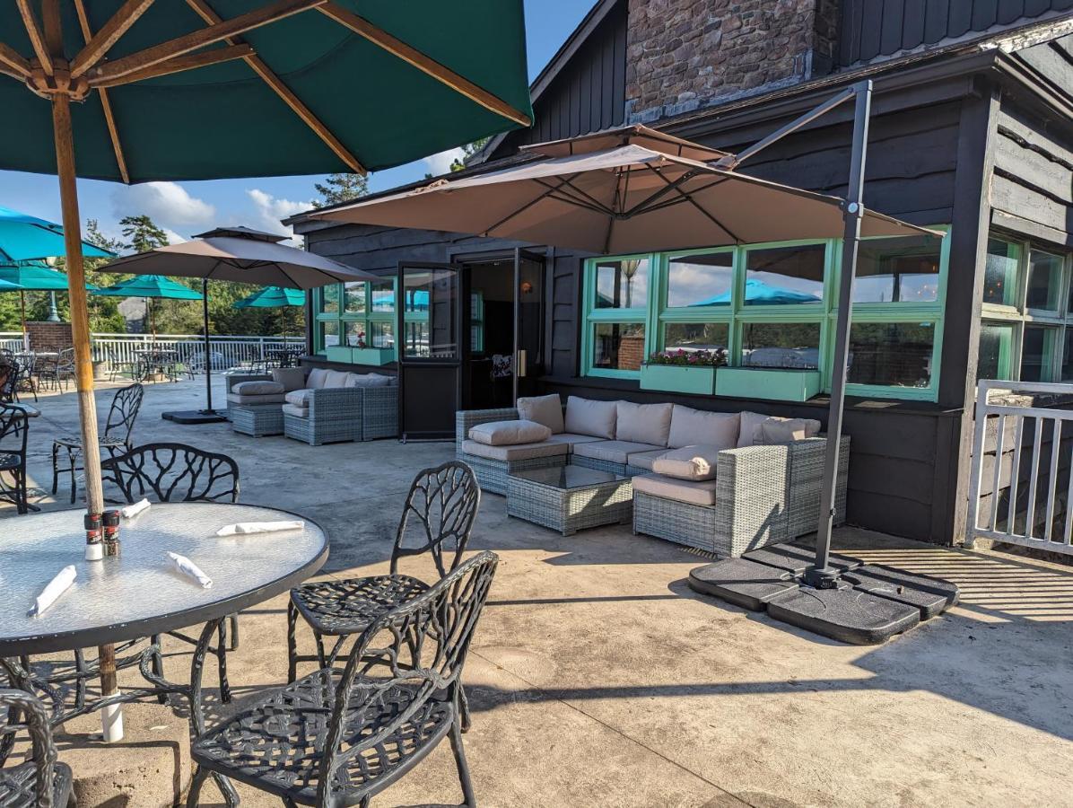 The Lodge Luxury Resort At Lake Harmony Exterior photo